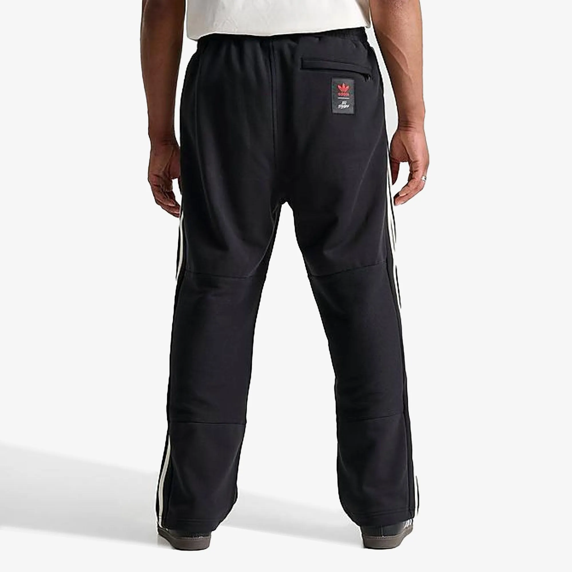 Adidas Originals | 100 THIEVES PANTS  { BLACK