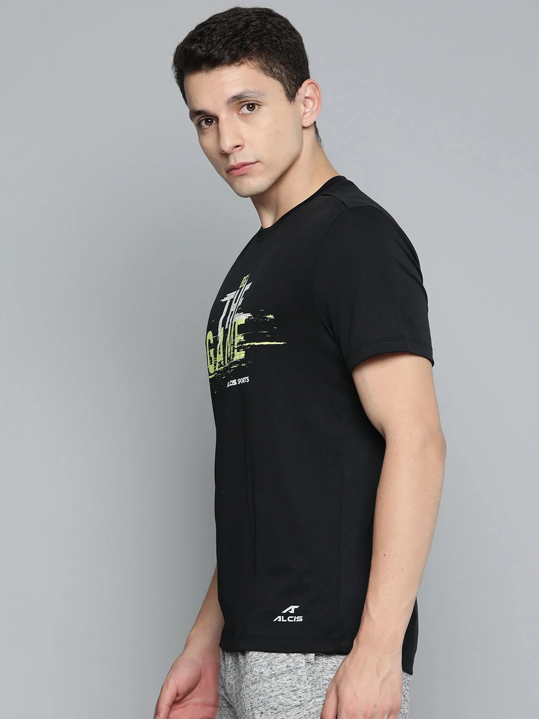 Alcis Men Black Typography Printed Slim Fit T-shirt