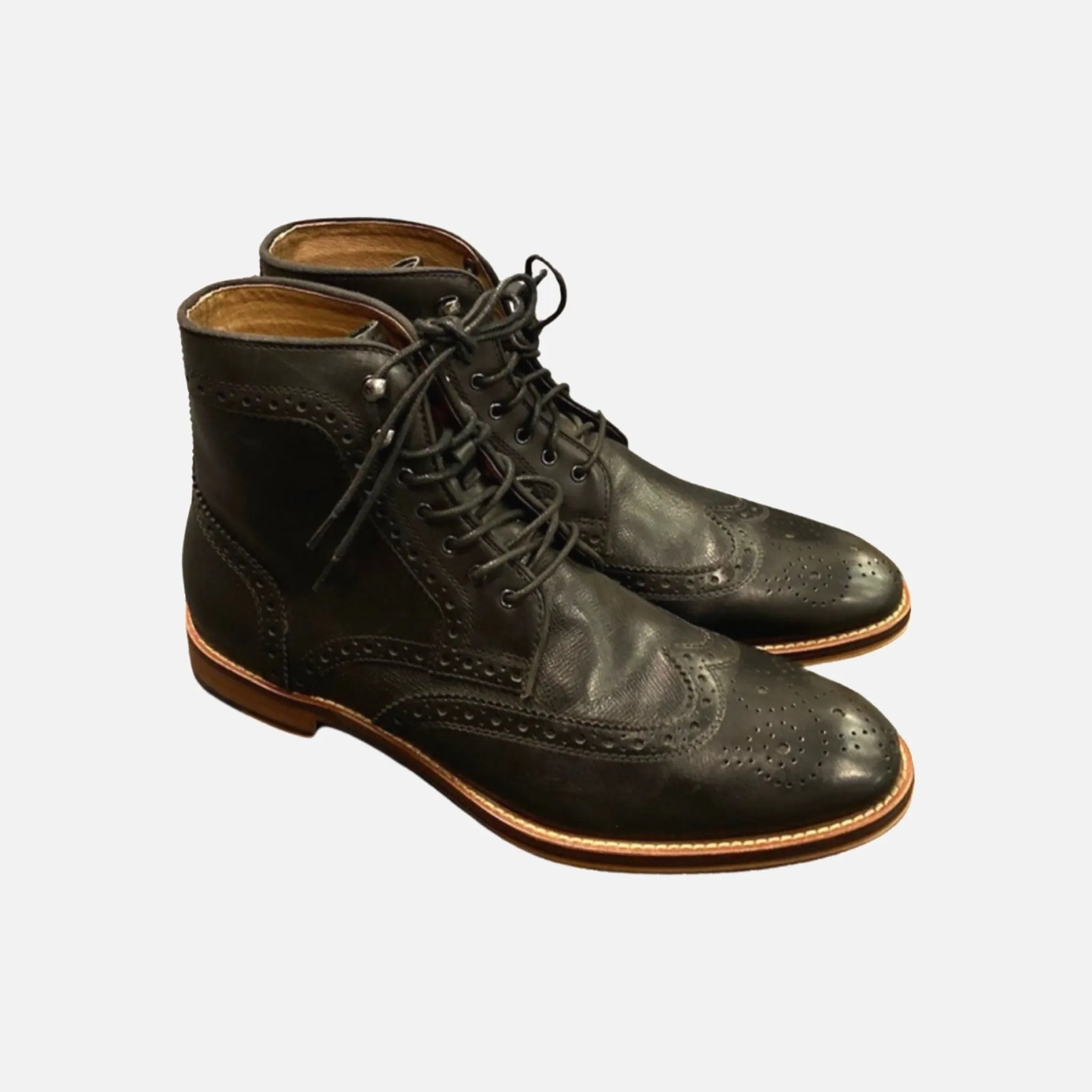 Clearance | Johnston Murphy Wingtip Boot Black | Size 8