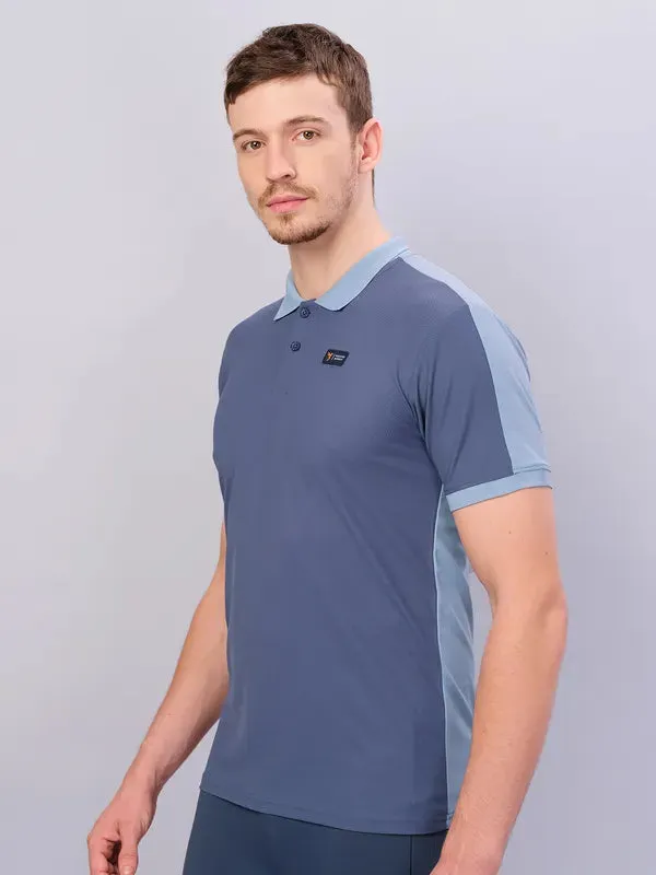 Men Colorblock Slim Fit Polo T-shirt with MATPIQ