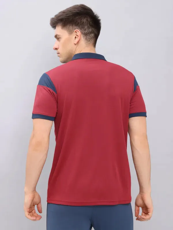 Men Colorblock Slim Fit Polo T-shirt with TECHNO DRY