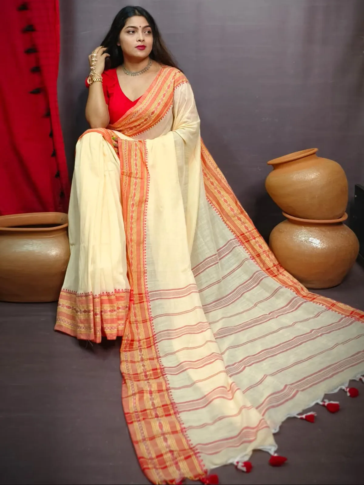 Odette Beige Cotton Saree With Unstitched Blouse For Women